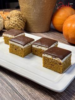 Pumpkin Slice Cake